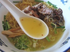 本家なかむら_元祖テールラーメン塩味(スープ)_202210