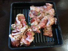 金獅子のホルモン(元町店)_金獅子カルビ+旨味カルビ_202107