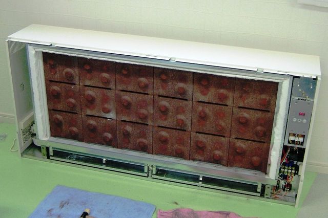 蓄熱暖房機 暖吉くん MNシリーズ3300 BL部品製品紹介 製品一覧