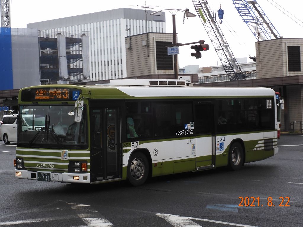 広島電鉄 異色のｌ尺 サンプルカーのエルガノンステ 東急ファンのブログ