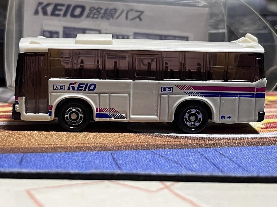 トミカ KEIO路線バス : 趣味の日誌 オタクの時間