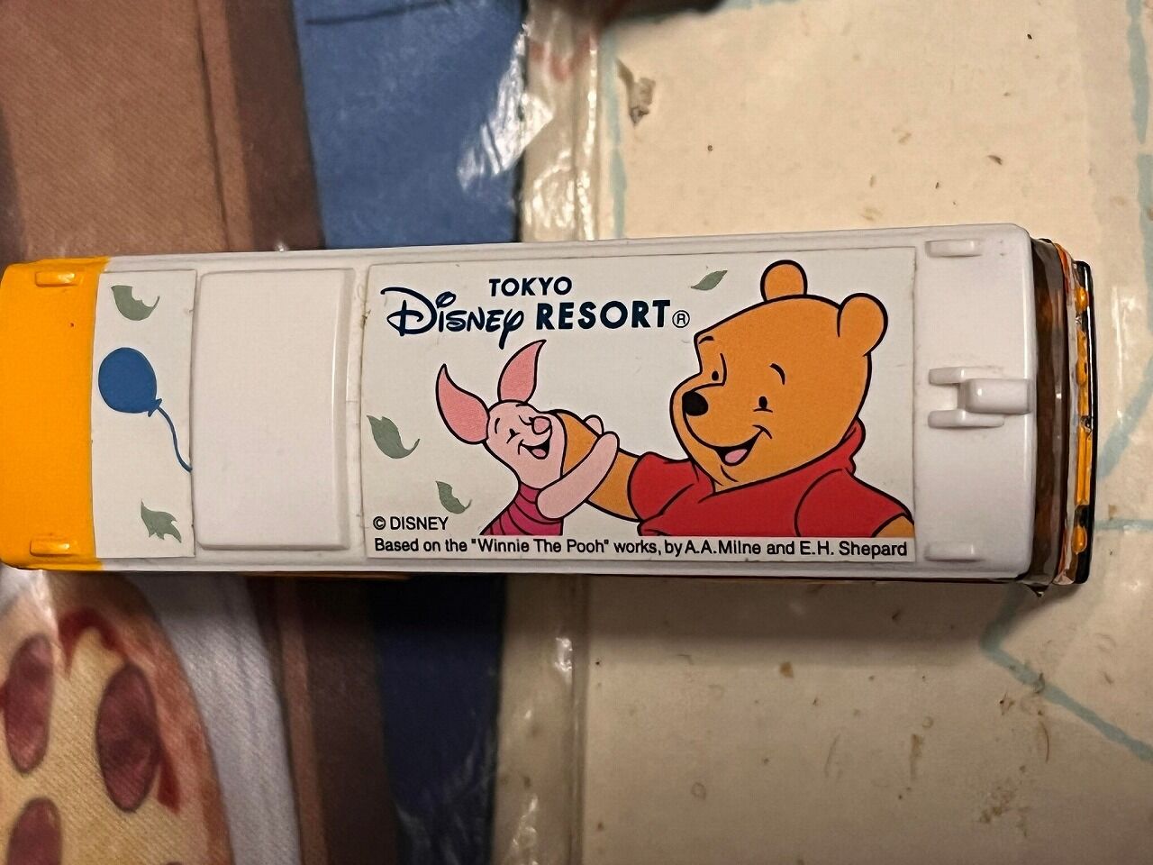 トミカ 東京ディズニーリゾート ラッピングバス(プー) : 趣味の