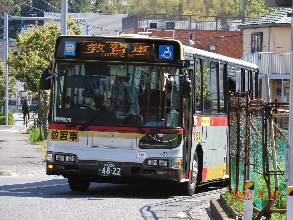 今話題の車両 ｎｉ３２３ようやく撮影 東急ファンのブログ
