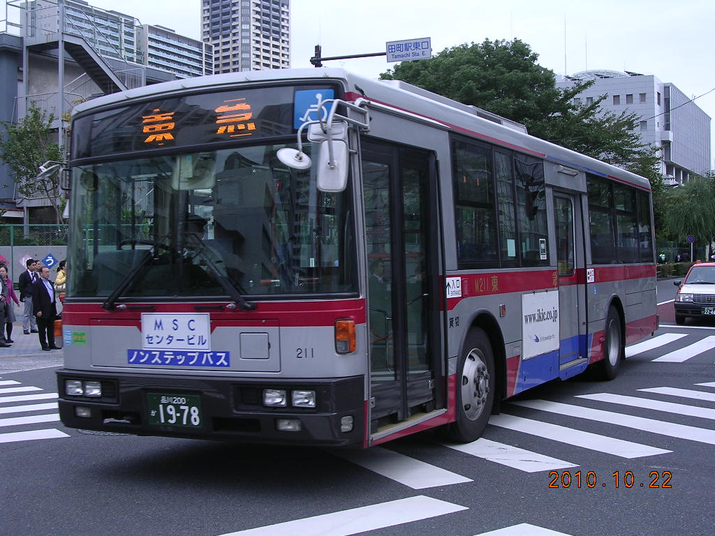 JRバス関東 E211→L538−01517 : 趣味の日誌