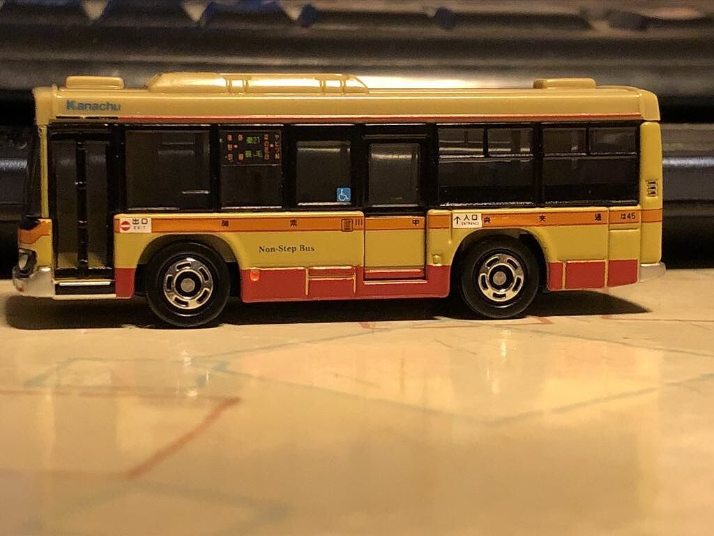 トミカ 神奈川中央交通オリジナル いすゞ中型路線バス : 趣味の日誌