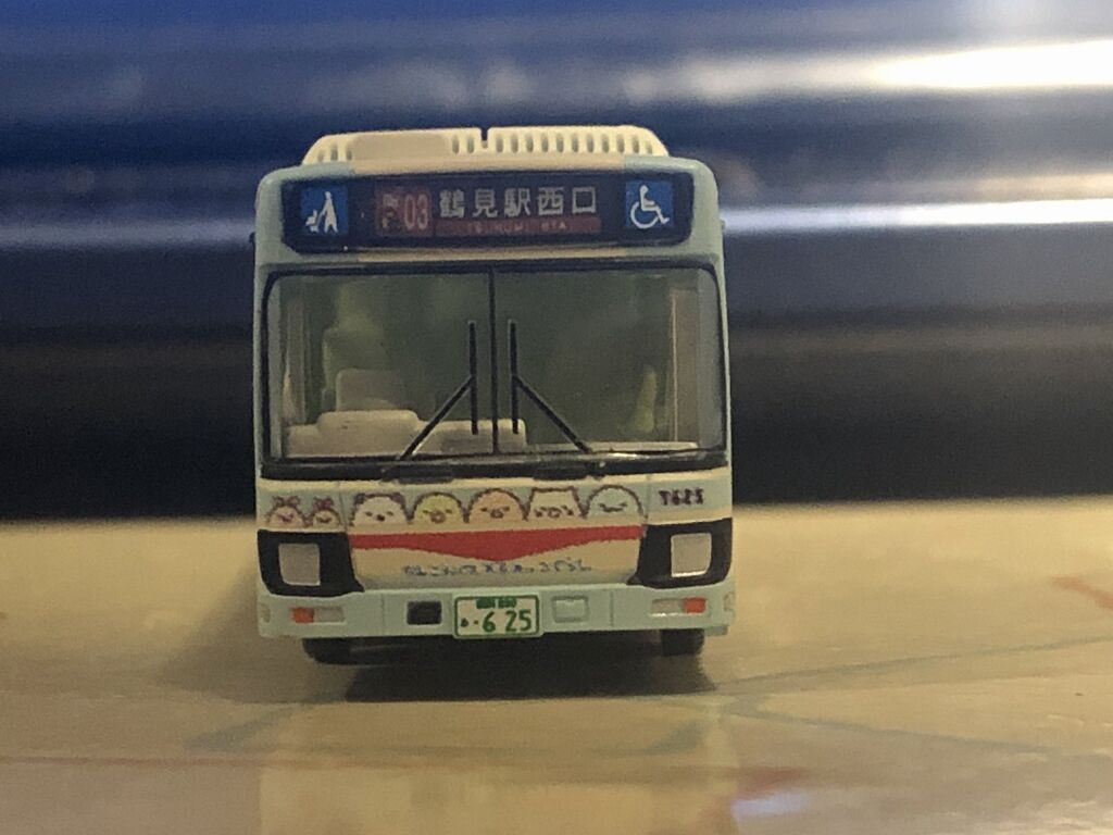 バスコレ N295 すみっコぐらし×臨港バス コラボラッピング