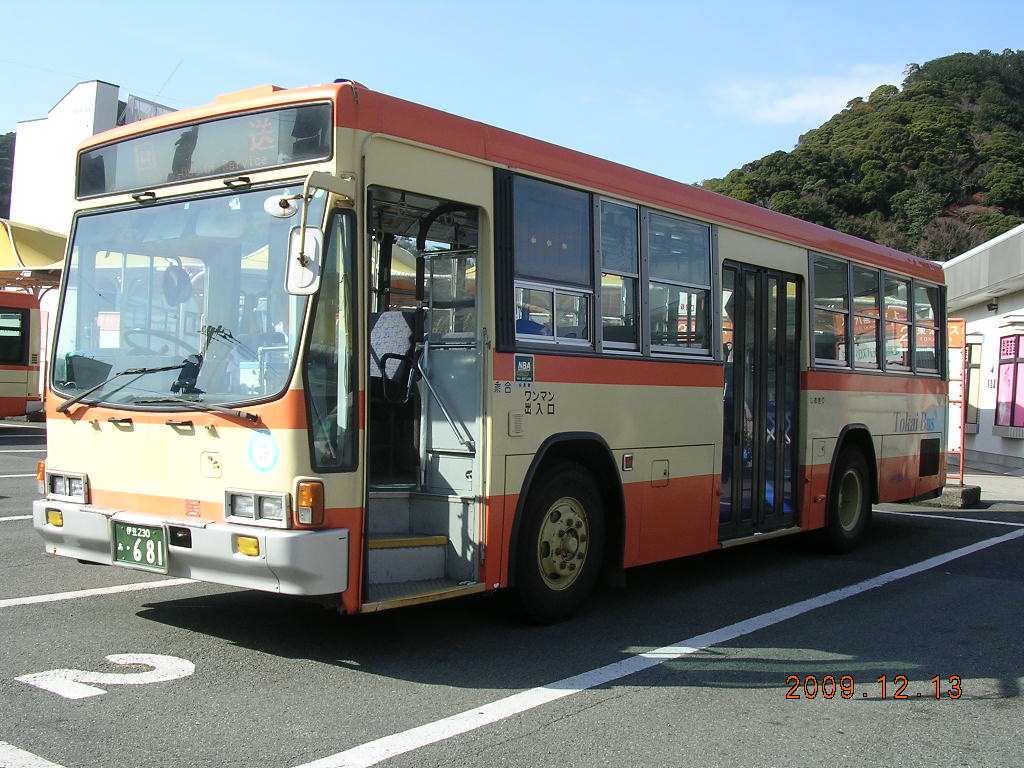 東海バス 元都営バスキュービックｌｖ 東急ファンのブログ