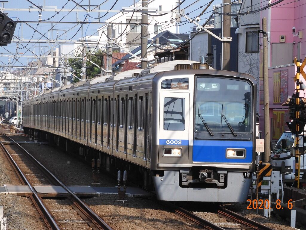 新宿線系統に活躍している原型の６０００系 東急ファンのブログ