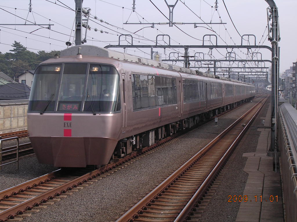 気がつけばロマンスカーでは最古参車！！ αになる前のEXE