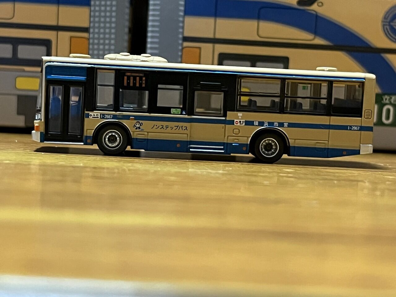 バスコレクション横浜市営バス100周年スペシャル 富士重工業 3E