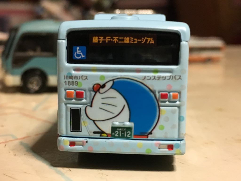トミカ 川崎市交通局 ドラえもん号 いすゞエルガ : 趣味の日誌 オタク