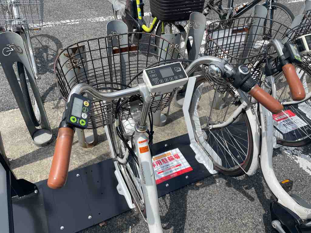戸田市役所東側駐輪場に「シェアサイクルのサイクルポート」ができまし
