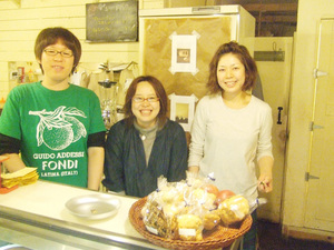 カフェ・シバケンイベント「春のパン祭り」スタッフさんたち