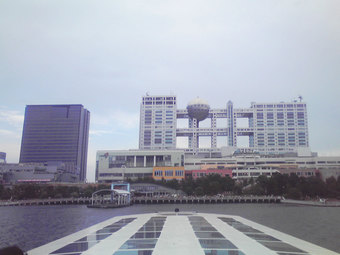 �����������Ω�ġʤ����Ĭ�������