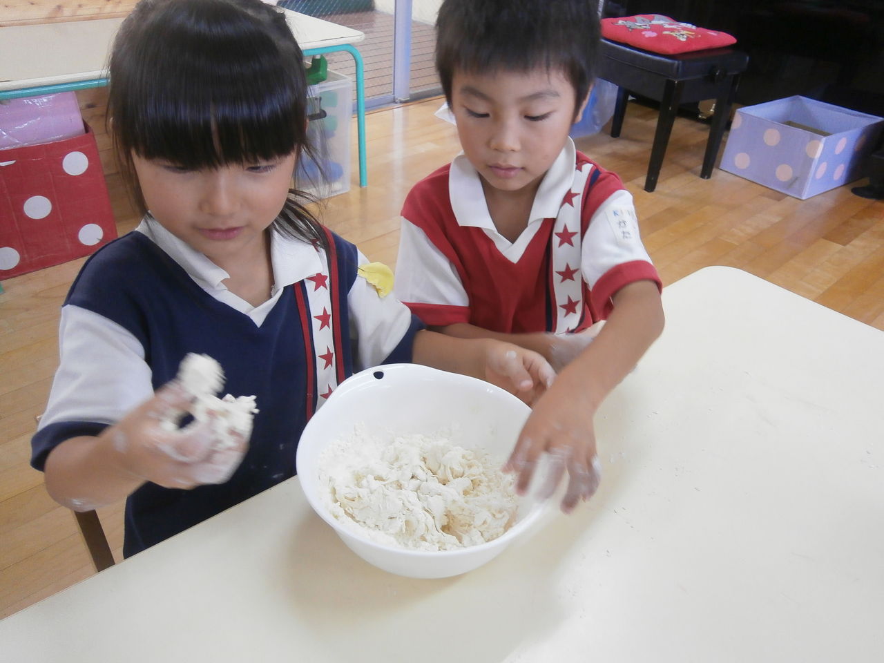 小麦粉粘土 キッズクラブ きたはら幼稚園のブログ