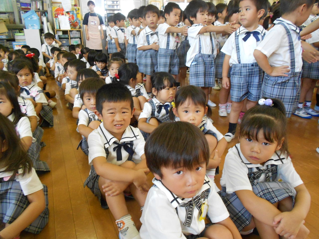 幼稚園体育座り 2学期スタート！！ （たんぽぽ組） : きたはら幼稚園のブログ