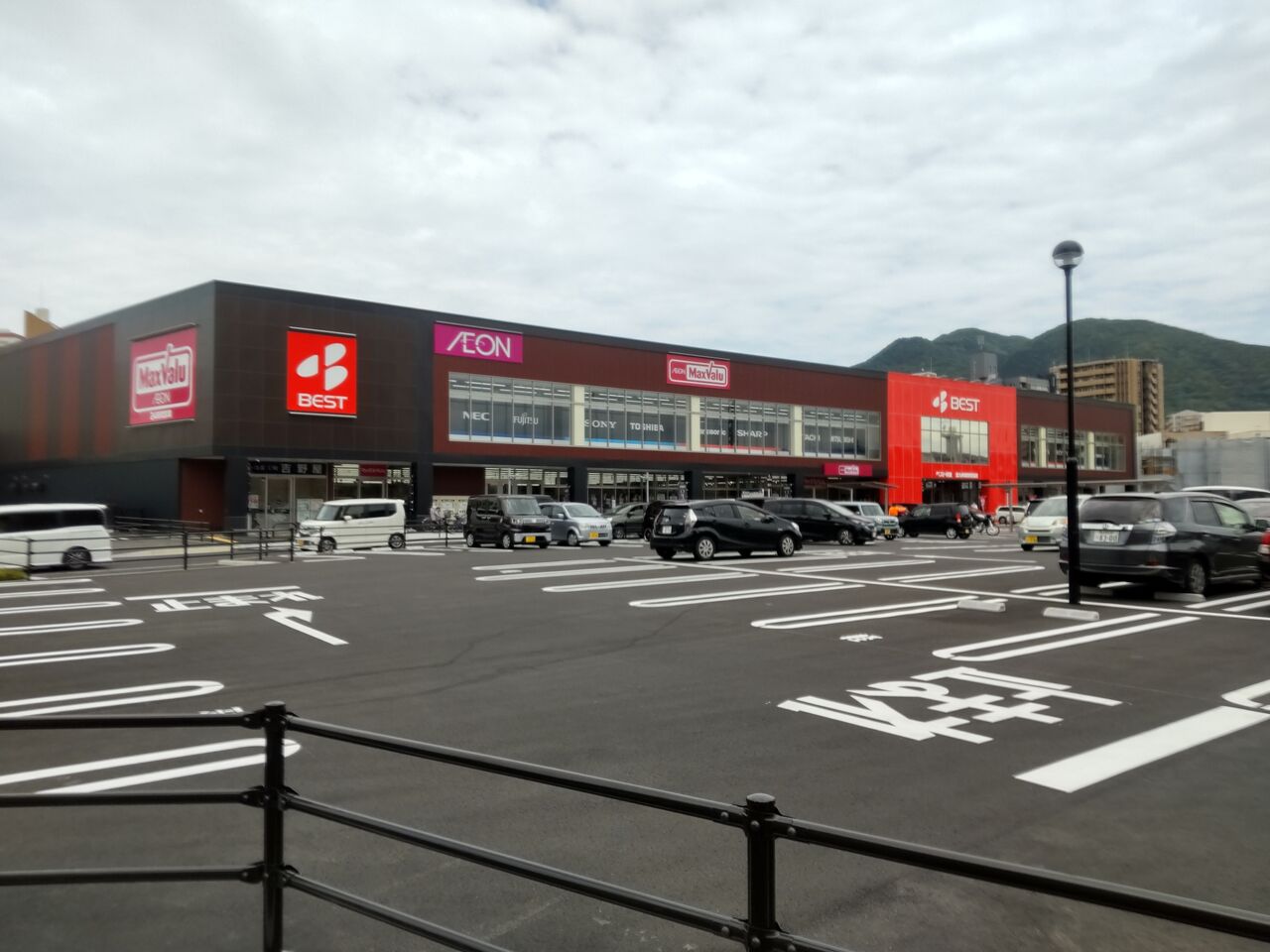 マクドナルド 足立 インター 店