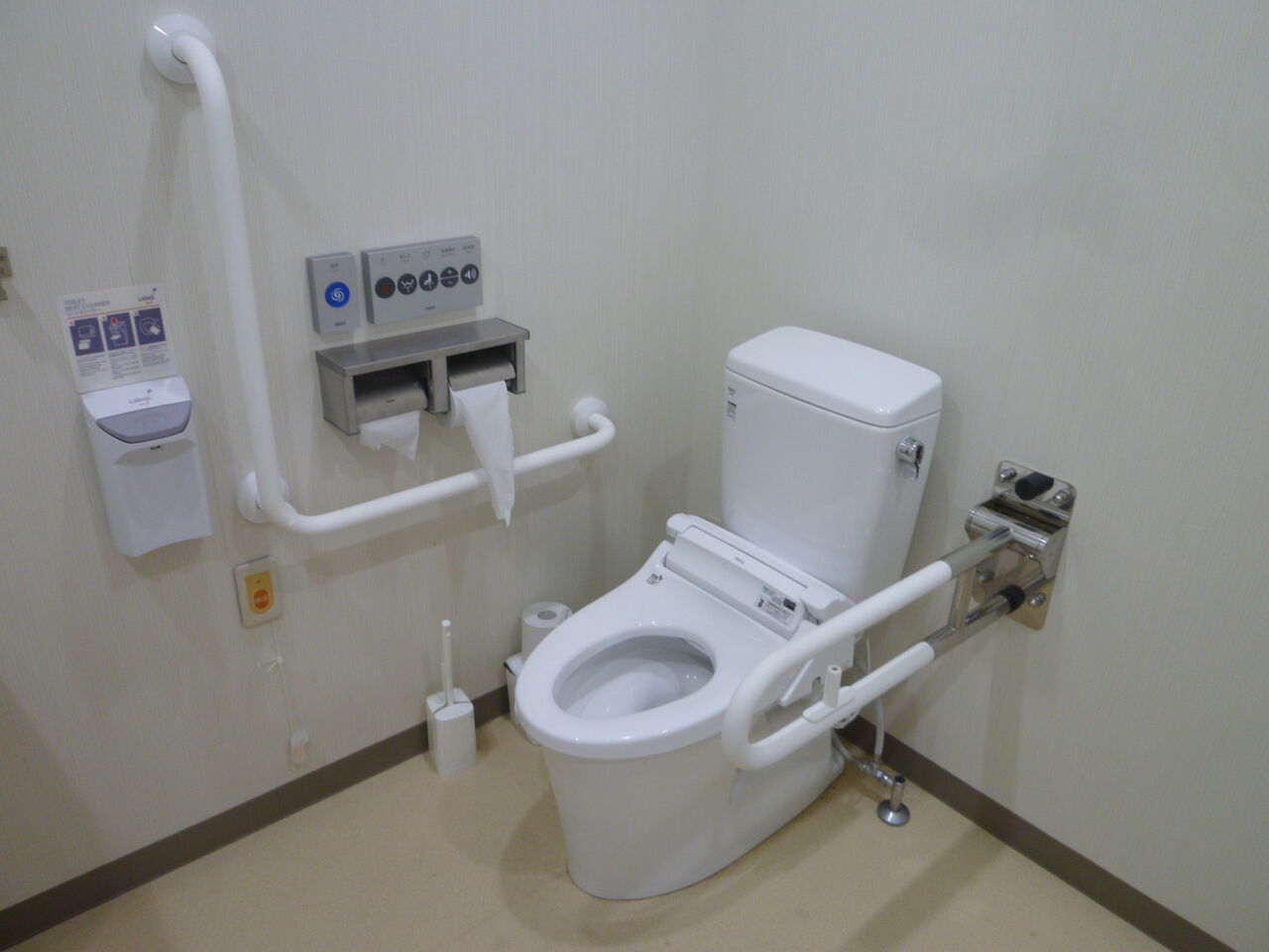 Weekly Selection・第137回】エディオン笹丘店 : Deletedのトイレ日記