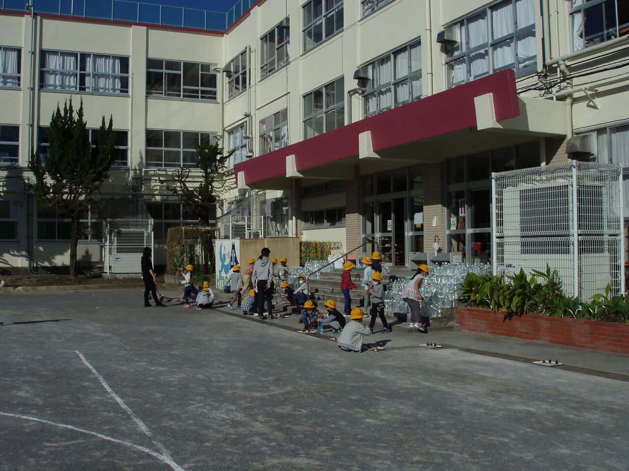 展覧会準備② 足立区立北三谷小学校blog