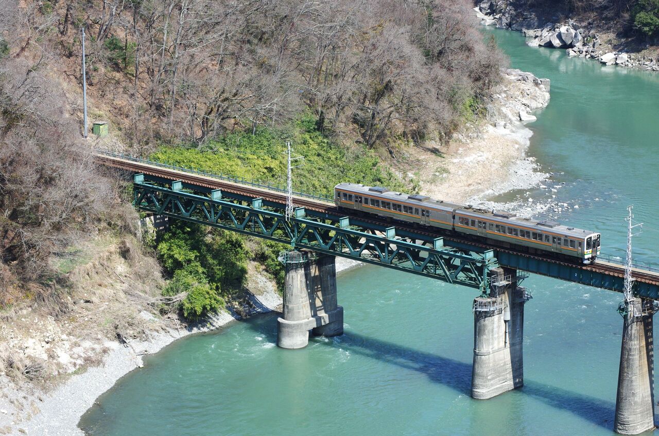 飯田線 天竜川橋梁の俯瞰 : 鉄橋のある鉄道風景のblog