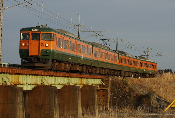 両毛線 115系思川付近 鉄橋のある鉄道風景のblog