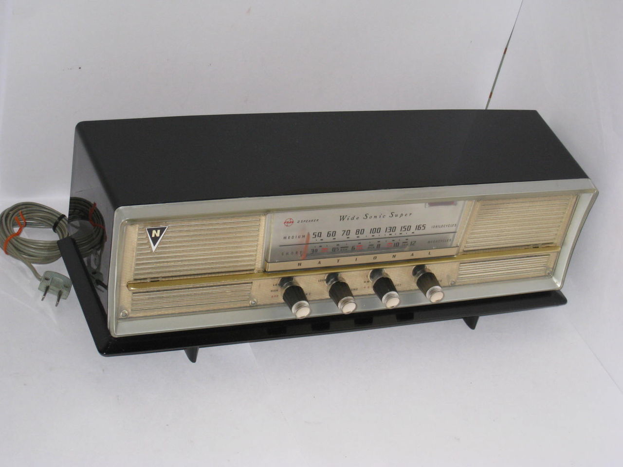 真空管ラジオナショナルDX365の修理 : 真空管ラジオ修理キッシー工房