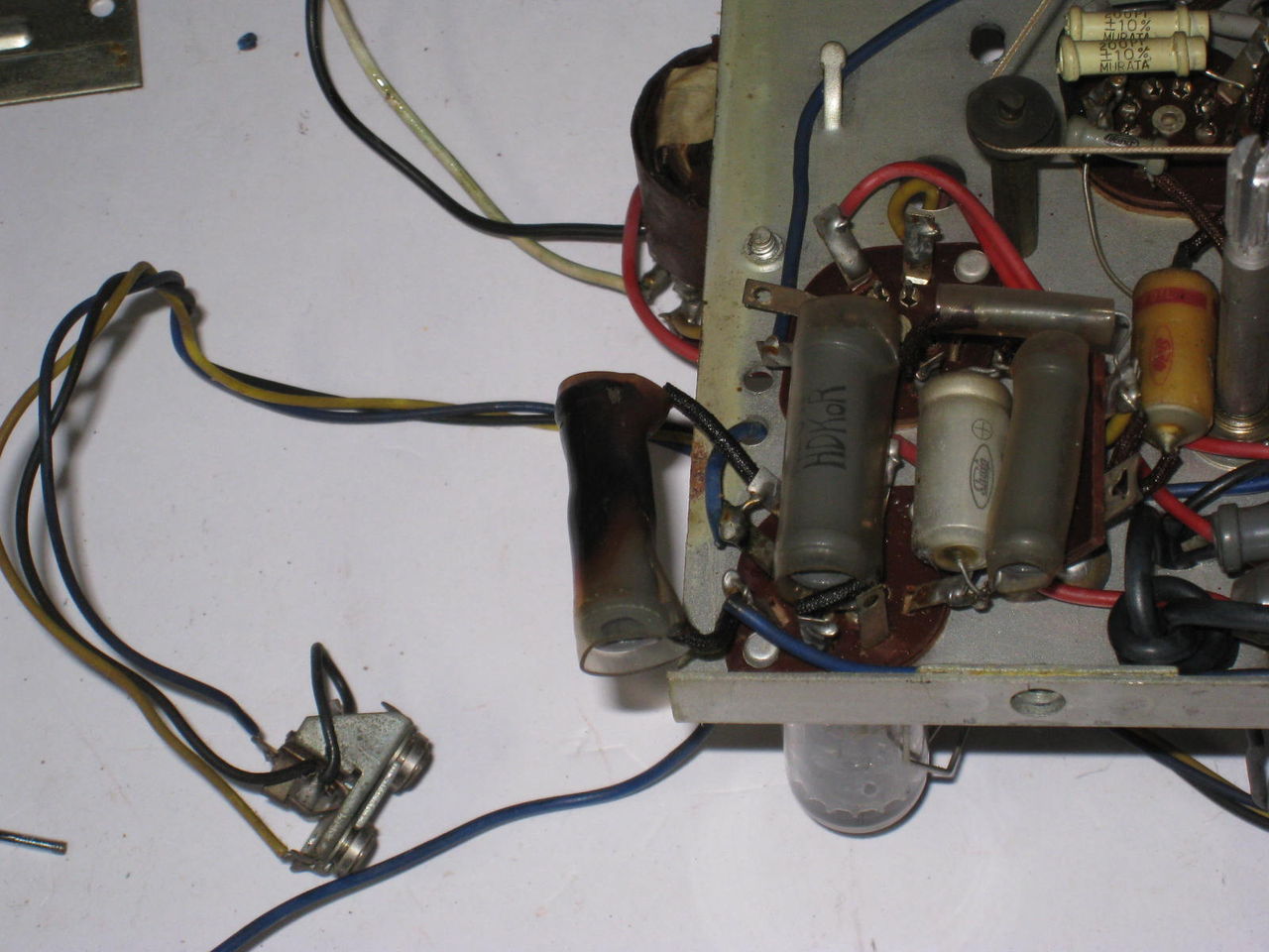 真空管ラジオシャープUL132の修理 : 真空管ラジオ修理キッシー工房