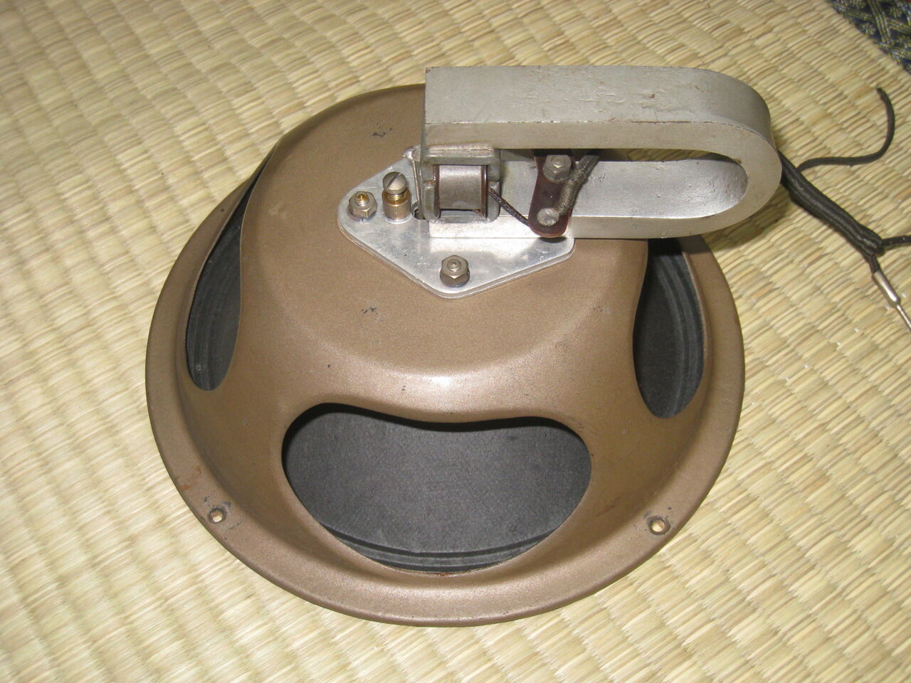 コロムビア 1565型 2スピーカ 2バンドセミトランスレス真空管ラジオ動作品 コロムビア 1565型 2スピーカ 2バンドセミトランスレス真空管