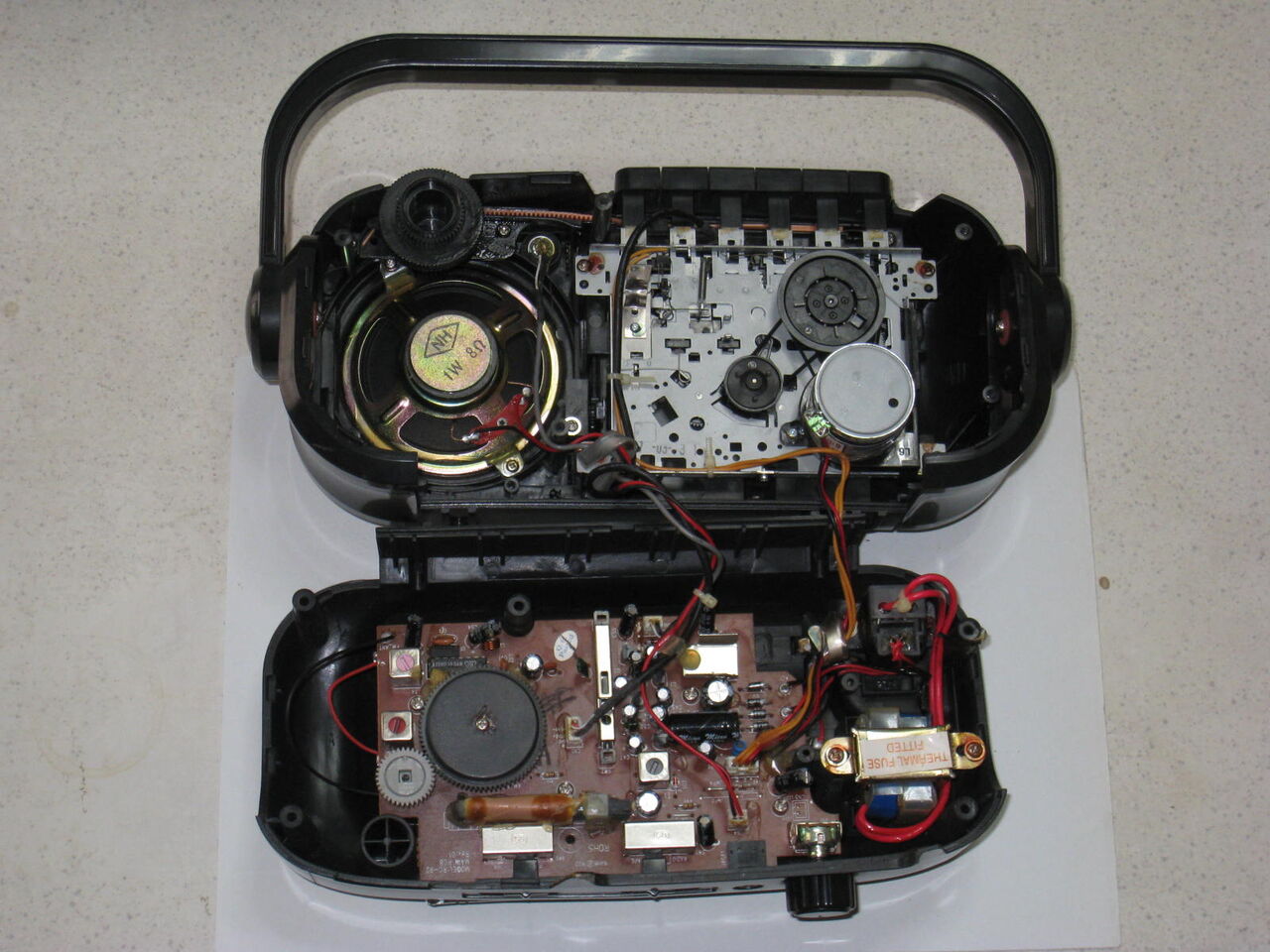 【中古】オーム電機 ラジカセ RCD-R30N-K [ブラック] 中古】「非常に良い」オーム電機 ラジカセ RCD-R30N-W [ホワイト] RCD-R30N-W｜オーム