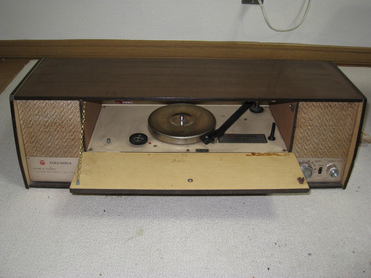 真空管ラジオステレオコロンビア社モデルの修理 : 真空管ラジオ修理