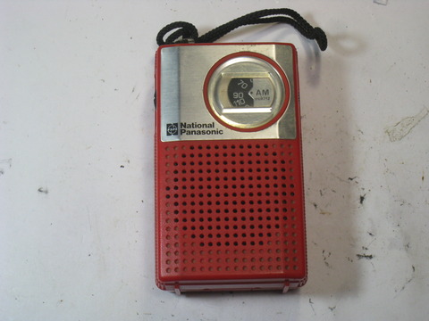 パナソニック 18V充電ラジオ新品　箱は少し破損しています パナソニック 18V充電ラジオ新品 箱は少し破損しています