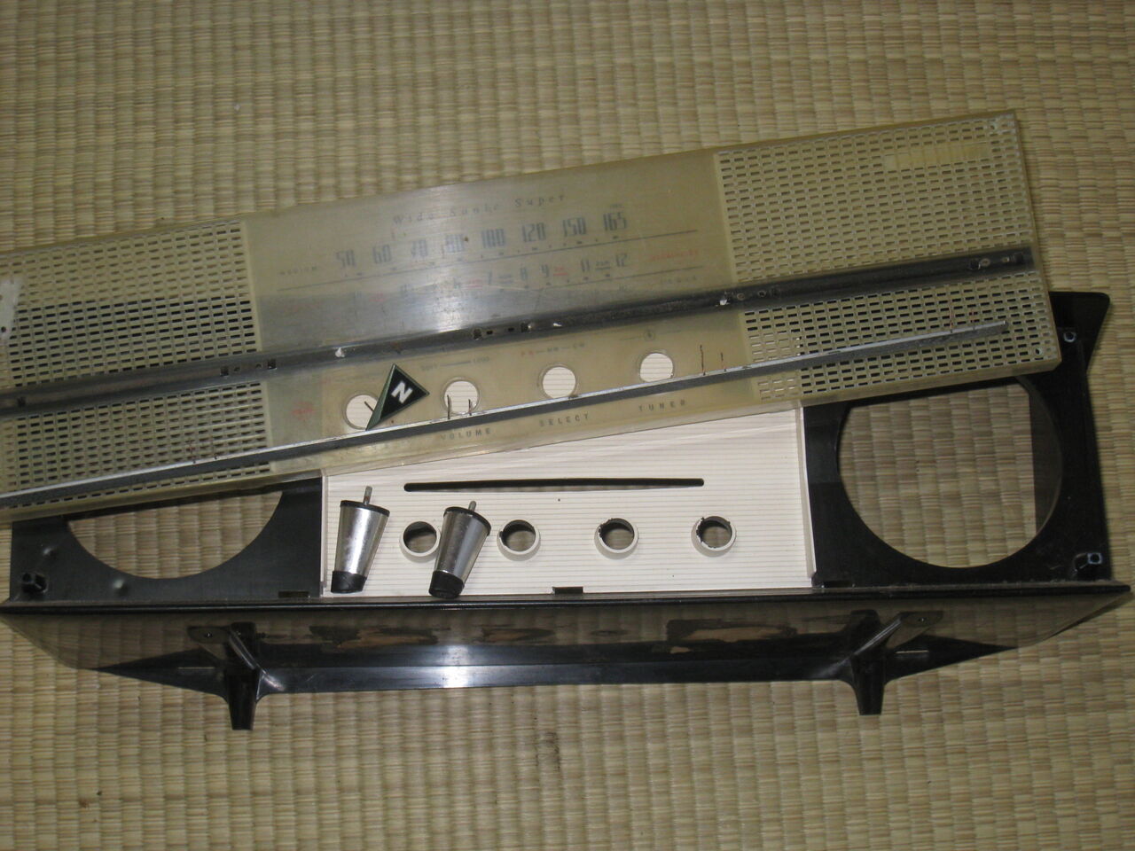 またナショナル真空管ラジオAM-390Gの修理 : 真空管ラジオ修理 またナショナル真空管ラジオAM-390Gの修理 : 真空管ラジオ修理