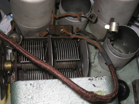 ナナオラ 真空管ラジオ ナナオラ（七欧通信機） 真空管ラジオ 5M-27 ｜覆面えるのブログ