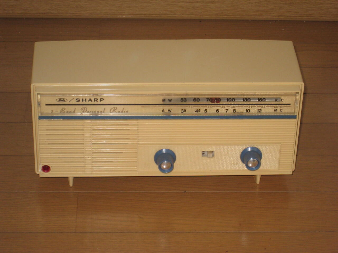 シャープ 真空管ラジオ 美品　整備済み　動作確認良好！ シャープ 真空管ラジオ 美品 整備済み 動作確認良好！ 2025年最新