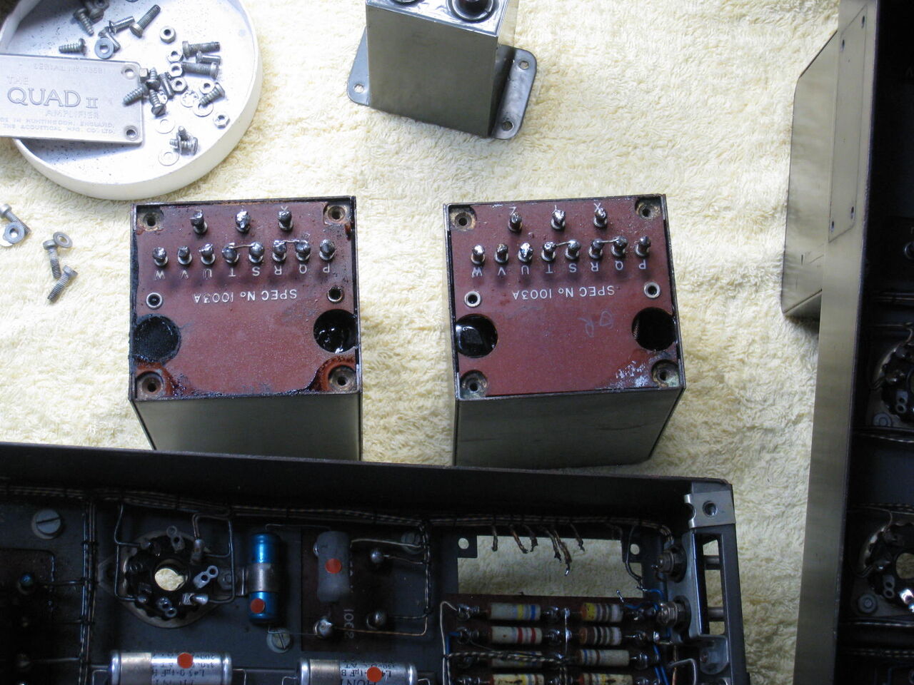 QuadⅡの出力トランス取り換え : 真空管ラジオ修理キッシー工房 QuadⅡの出力トランス取り換え : 真空管ラジオ修理キッシー工房