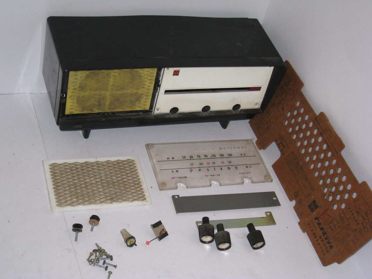 ナショナル 2バンドルーム ラジオ GX-240 レトロ 時代物 希少品 動作品 ナショナル 2バンドルーム ラジオ GX-240 レトロ 時代物 希少品