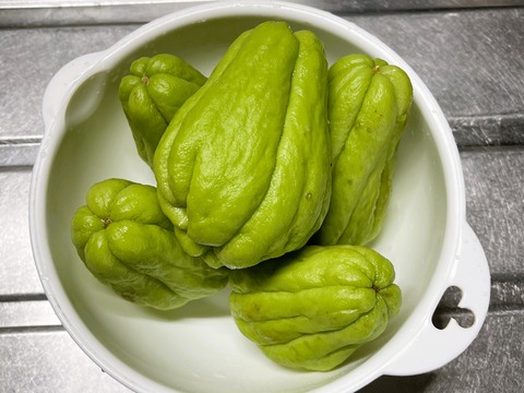 201 (1)