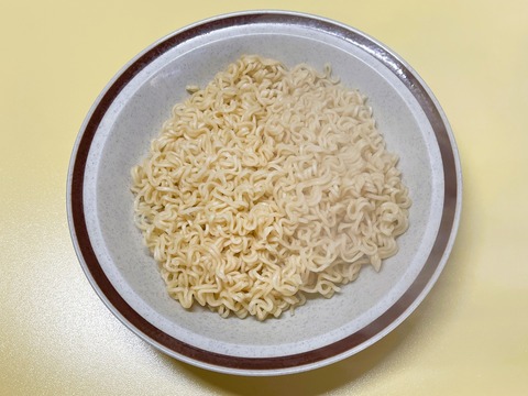 008