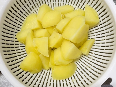 016