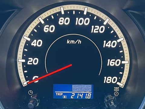 320