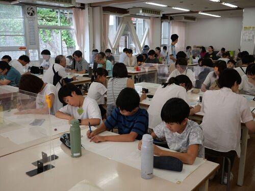 ��ʸ���̾�