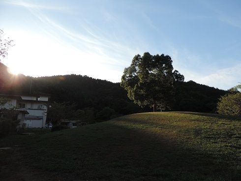 小山