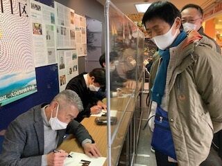 ���ݣ������氧���������