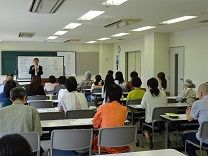 新潟講演 会場全体2