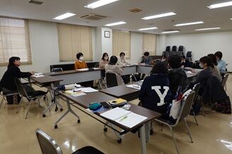 �ؽ������̣�