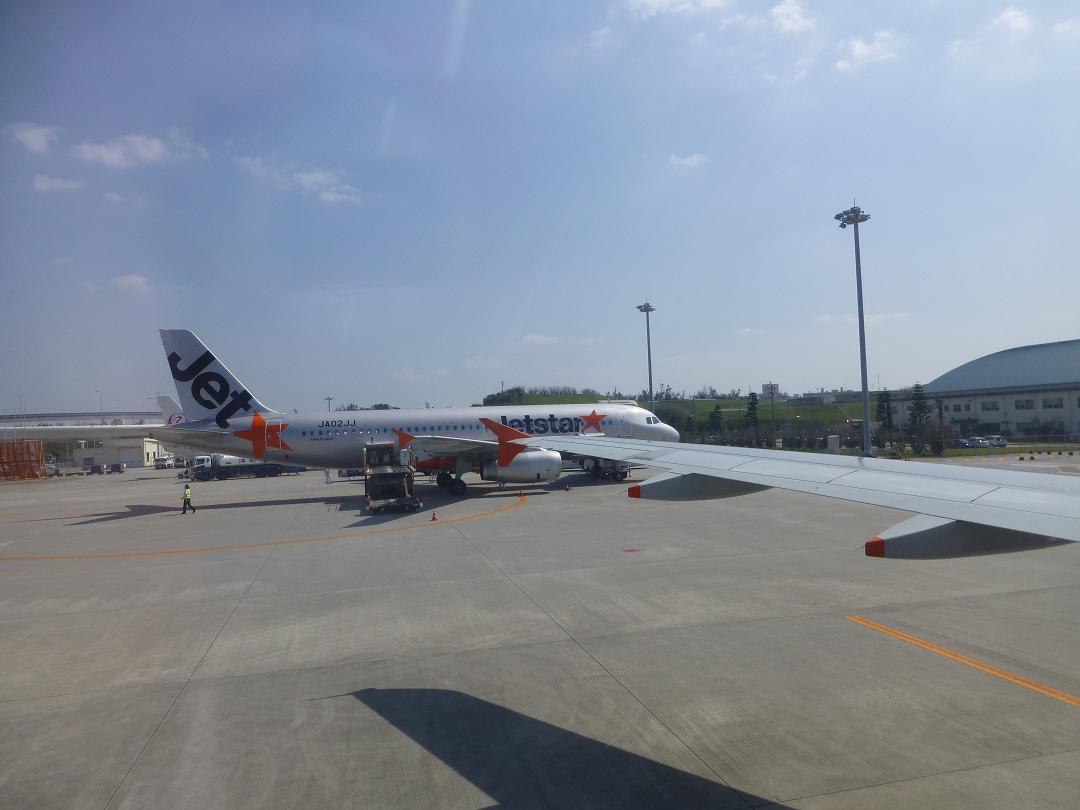 ジェットスター１８２便 屋久島と種子島 沖縄 関西空港 搭乗記 トラベルラウンジ 旅とグルメ
