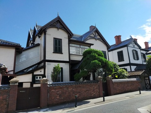 神戸異人館巡り シュウエケ邸と旧乾財閥の和洋館 トラベルラウンジ 旅とグルメ