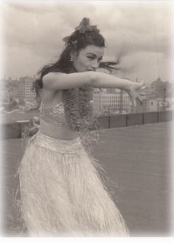 バレエ・母の中の「服部智恵子」ママ～番外・日劇篇その1～ : きよ