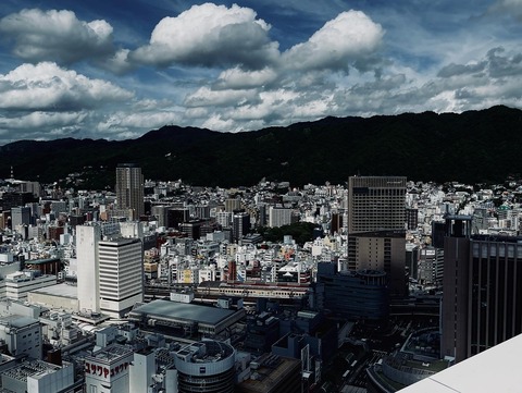 1B2923EE-019C-4E0A-964C-DDDF73B39407