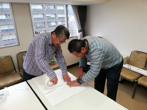 1410E0AA-9018-437B-B8E6-D51C7F4D8CF3